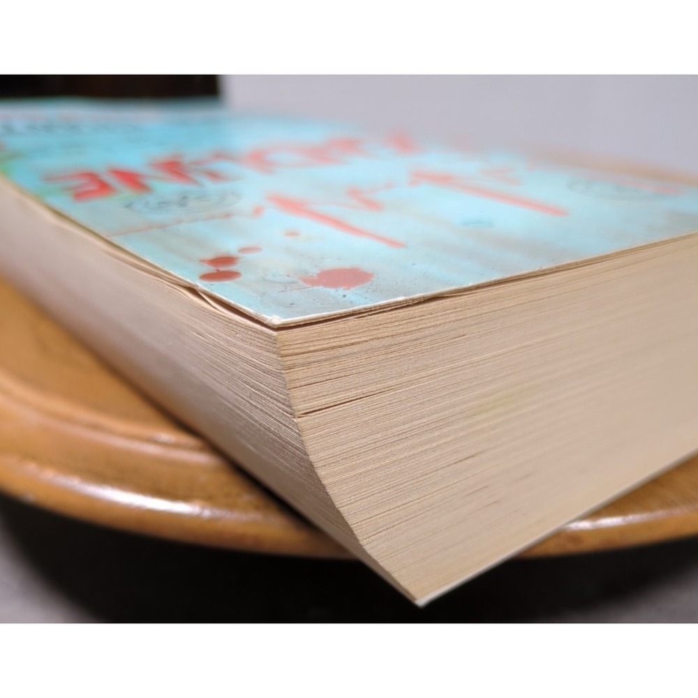 Deadline Mira Grant Seanan McGuire Newsflesh Series Book 2 First Edition PB 2011 - Picture 8 of 13